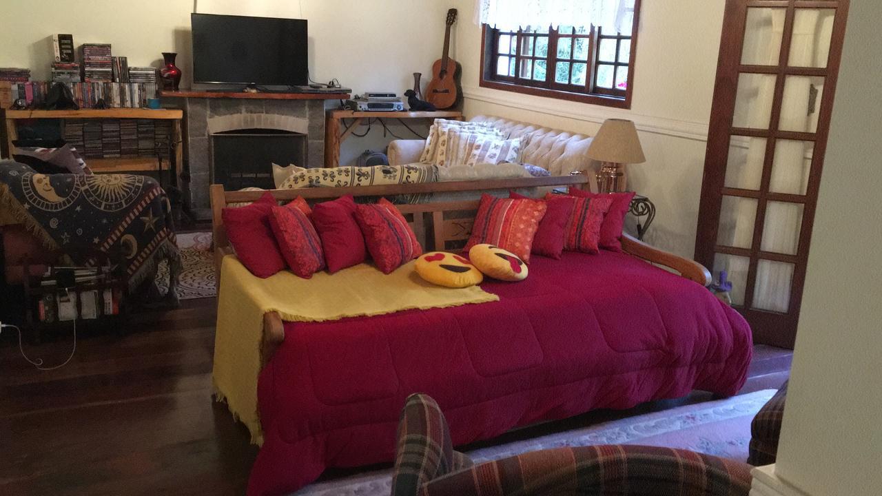 Apartamento Em Condominio กังโปสดูจอร์เดา ภายนอก รูปภาพ
